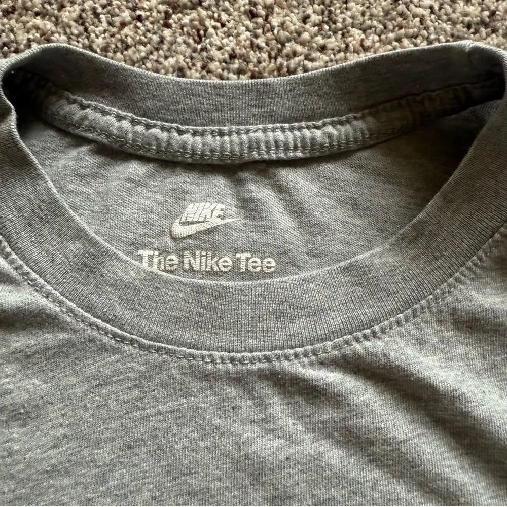 The Nike Tee with Fruit sneaker Tee Shirt size Medium - gray